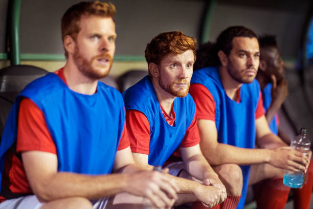 从青年队崭 从青年队崭