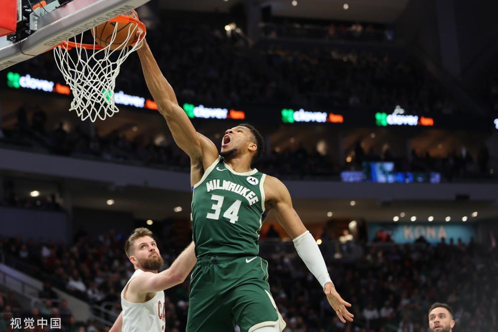 全场观众的 全场观众的